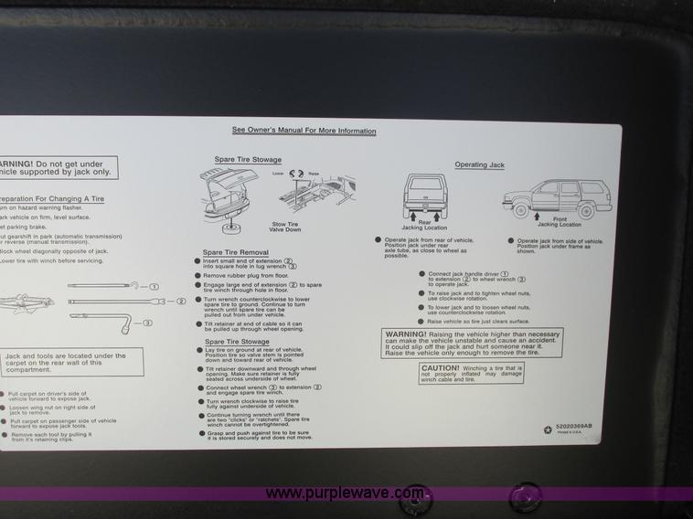 image for item I4940 2001 Dodge Durango SLT SUV
