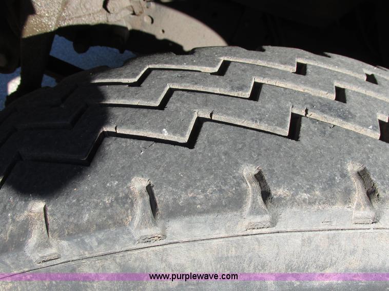 image for item I4943 1986 Chevrolet Kodiak flatbed truck