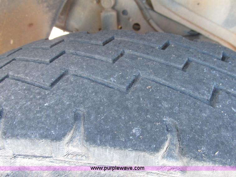 image for item I4943 1986 Chevrolet Kodiak flatbed truck