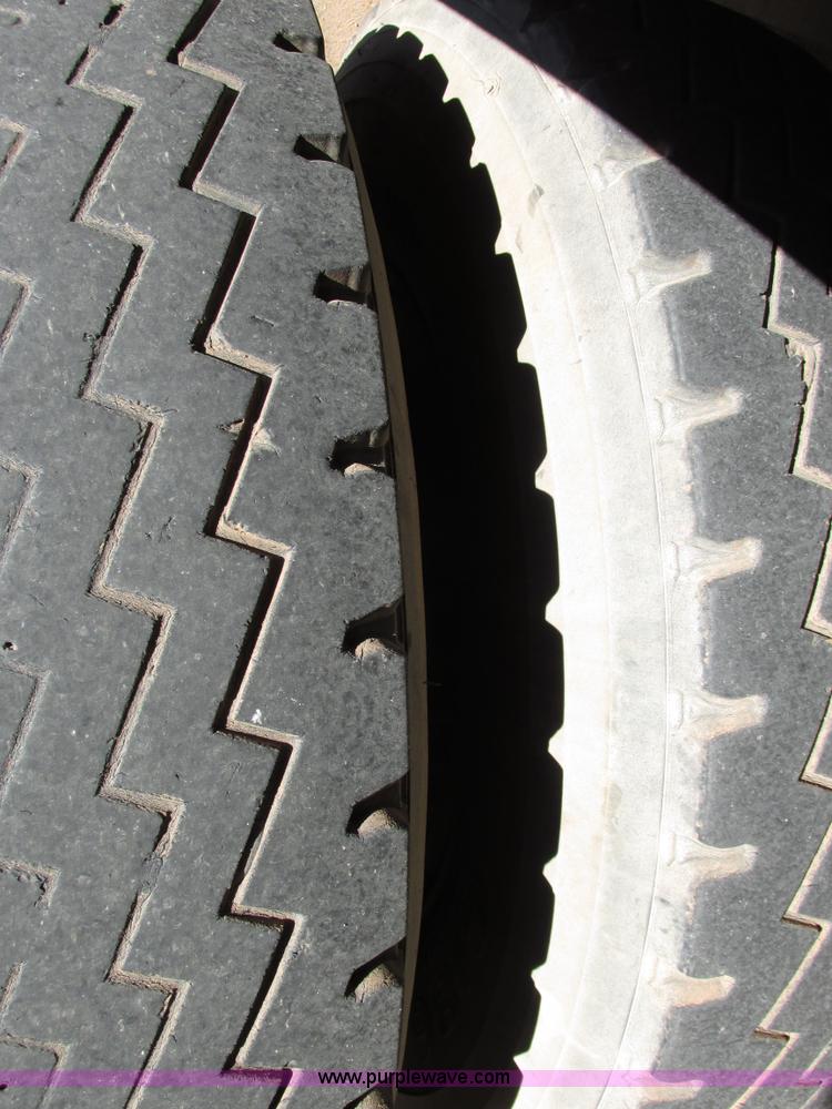 image for item I4943 1986 Chevrolet Kodiak flatbed truck