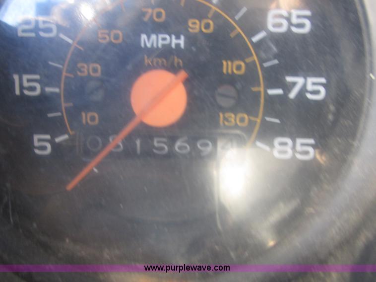 image for item I4943 1986 Chevrolet Kodiak flatbed truck