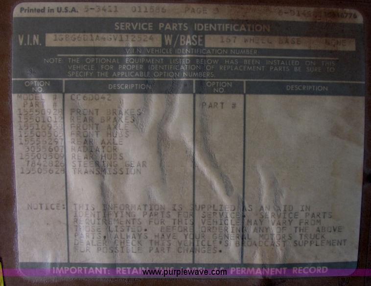 image for item I4943 1986 Chevrolet Kodiak flatbed truck