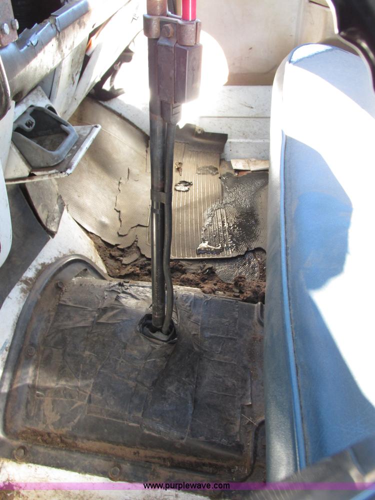 image for item I4943 1986 Chevrolet Kodiak flatbed truck