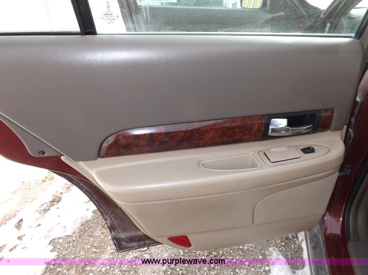 image for item I9205 2001 Lincoln LS