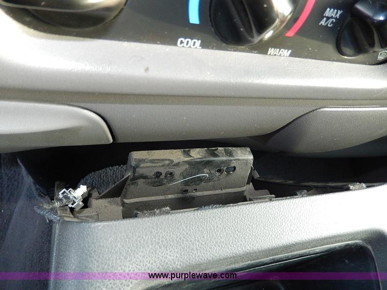 image for item I9460 2002 Ford Expedition XLT SUV