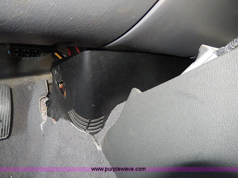 image for item I9460 2002 Ford Expedition XLT SUV