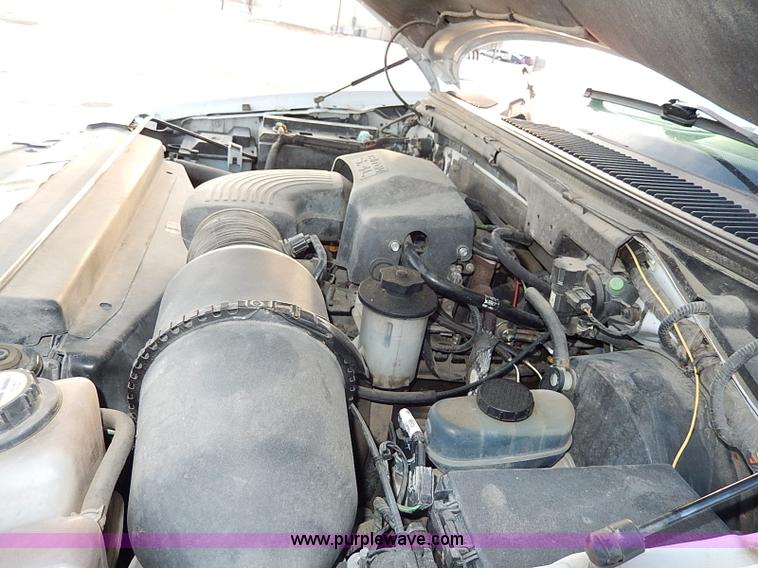 image for item I9460 2002 Ford Expedition XLT SUV