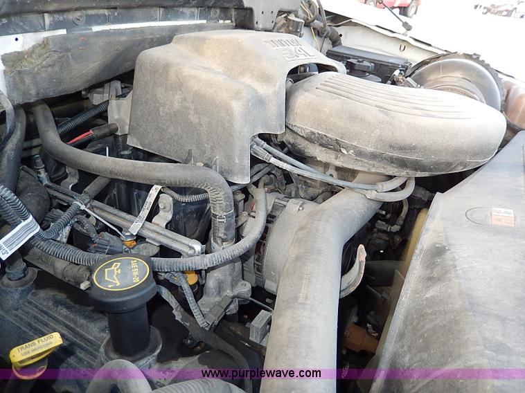 image for item I9460 2002 Ford Expedition XLT SUV