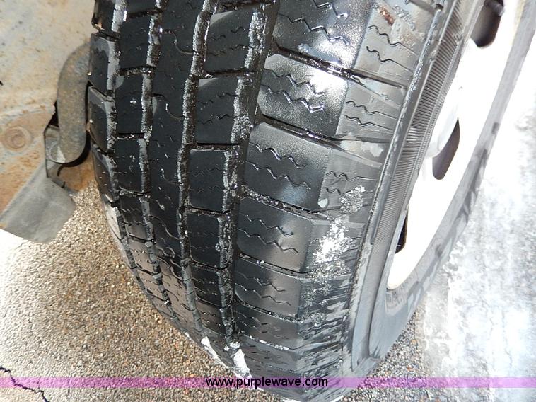 image for item I9460 2002 Ford Expedition XLT SUV