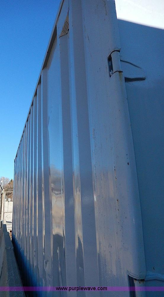 image for item I9464 1984 dry ship container