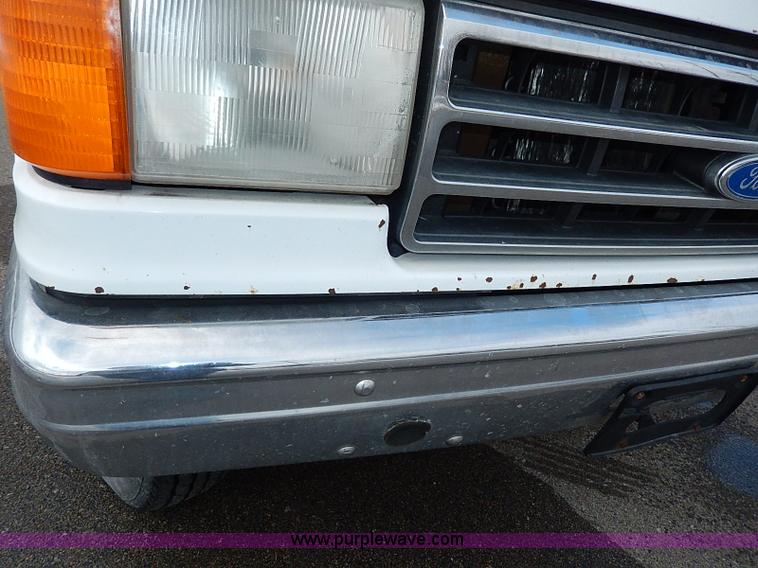 image for item I9465 1988 Ford F450 Super Duty custom rollback truck