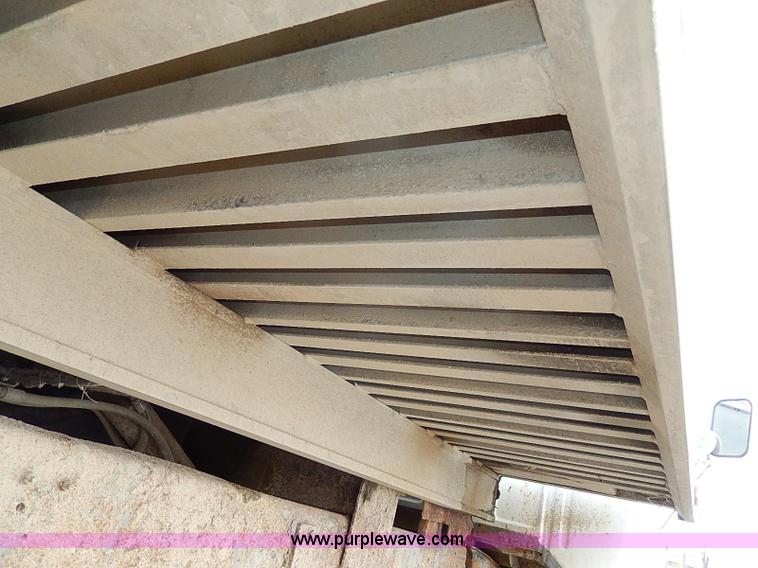 image for item I9465 1988 Ford F450 Super Duty custom rollback truck