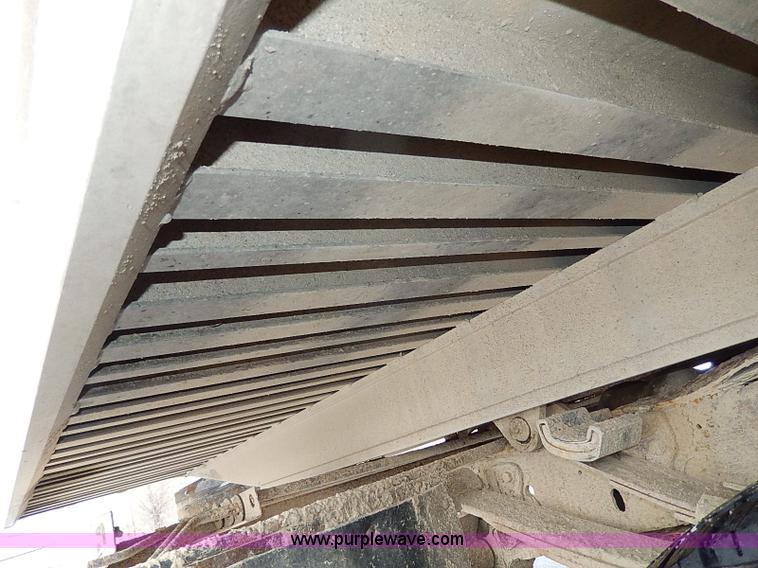 image for item I9465 1988 Ford F450 Super Duty custom rollback truck