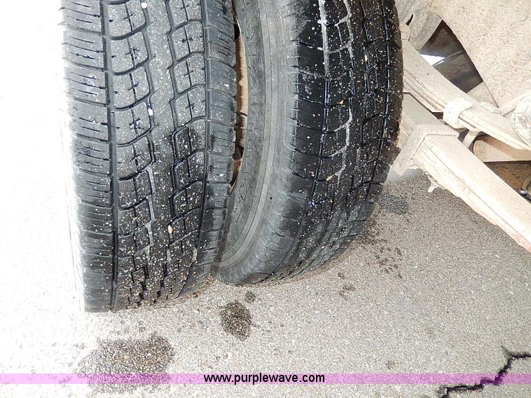 image for item I9465 1988 Ford F450 Super Duty custom rollback truck