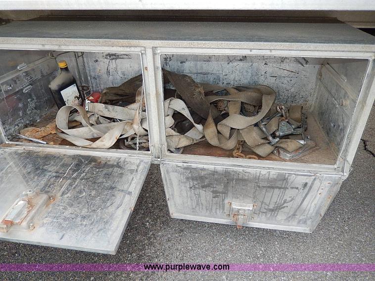 image for item I9465 1988 Ford F450 Super Duty custom rollback truck