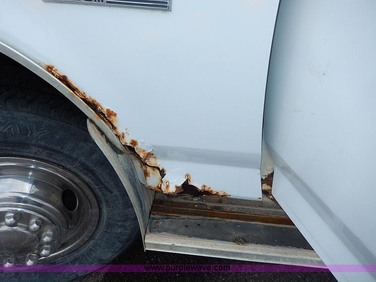 image for item I9465 1988 Ford F450 Super Duty custom rollback truck