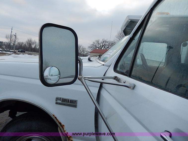 image for item I9465 1988 Ford F450 Super Duty custom rollback truck