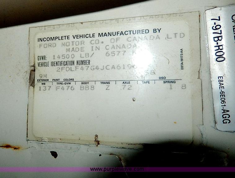 image for item I9465 1988 Ford F450 Super Duty custom rollback truck