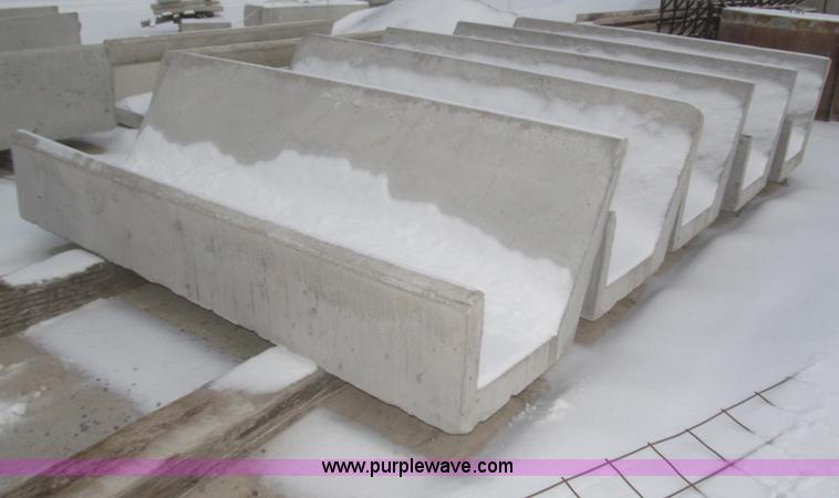 image for item AE9374 (9) concrete fence line feed bunks