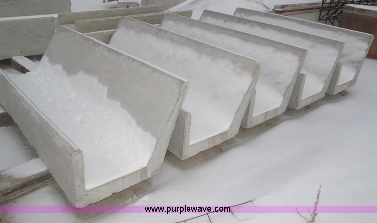 image for item AE9374 (9) concrete fence line feed bunks