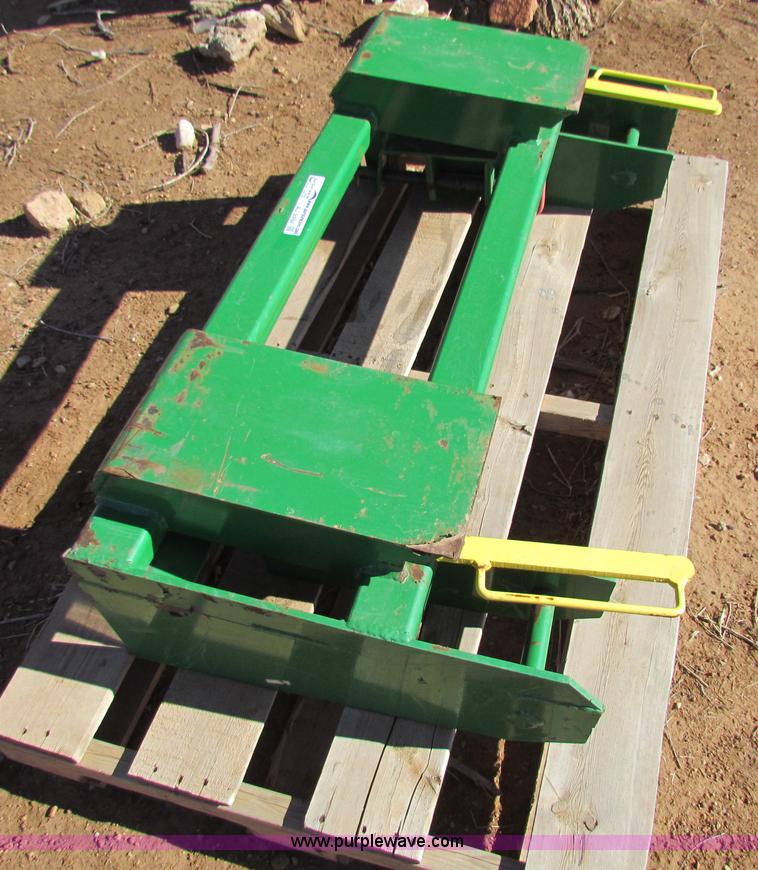 image for item AJ9494 John Deere to skid loader adapter plate