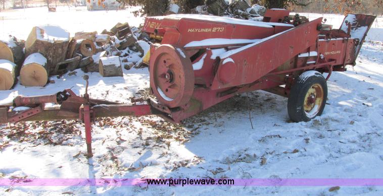 image for item AN9135 New Holland 273 hayliner
