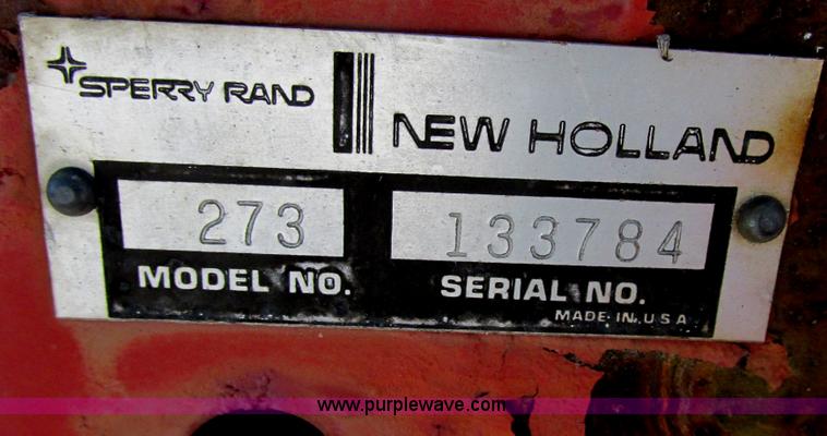 image for item AN9135 New Holland 273 hayliner