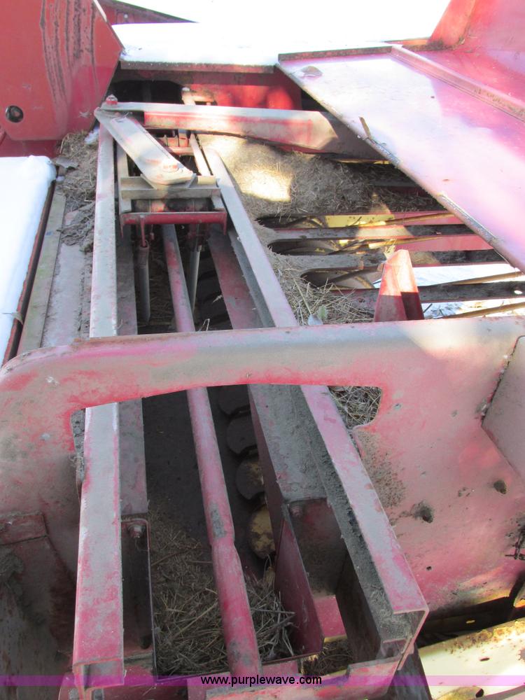 image for item AN9135 New Holland 273 hayliner