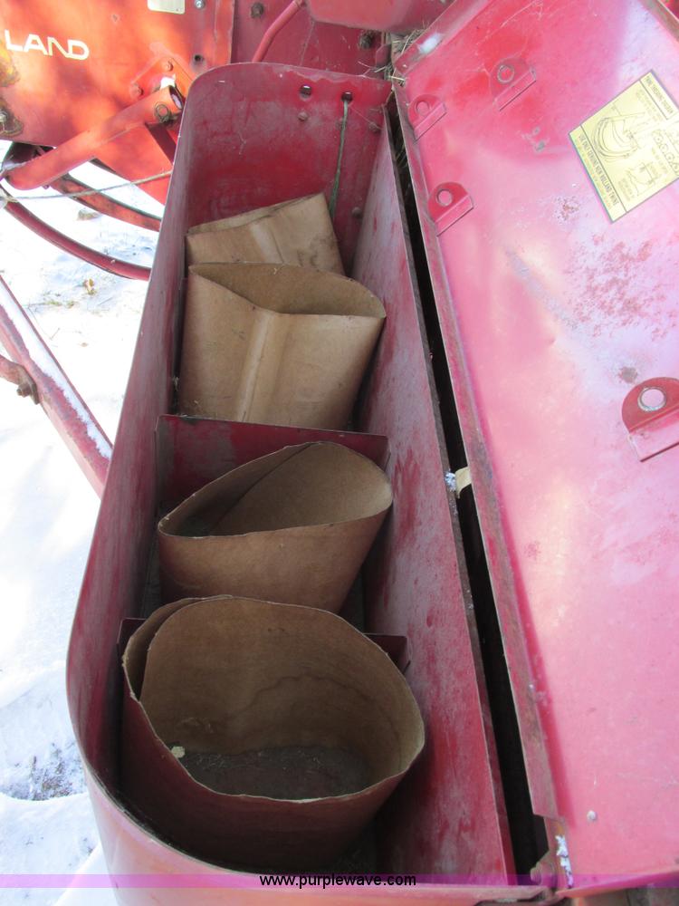 image for item AN9135 New Holland 273 hayliner