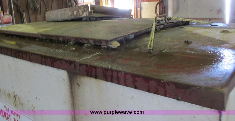 image for item AN9137 TBS P1646 Trip Hopper feed dispenser