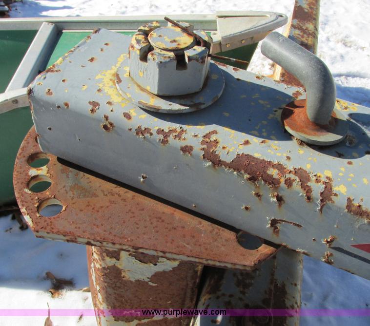 image for item AN9142 Hiniker 8' blade