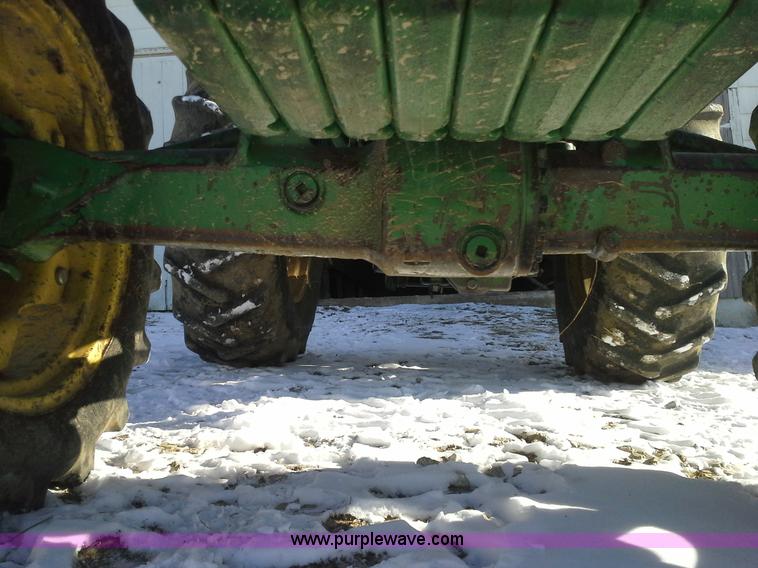 image for item AN9145 John Deere 2155 tractor