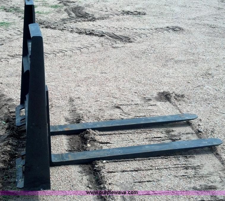 image for item C1725 48" walk-through pallet forks