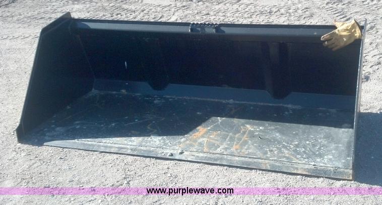 image for item C1730 Wildkat 84" snow/grain/debris bucket