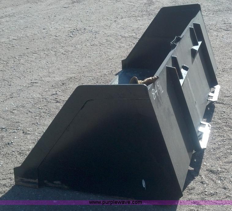 image for item C1730 Wildkat 84" snow/grain/debris bucket
