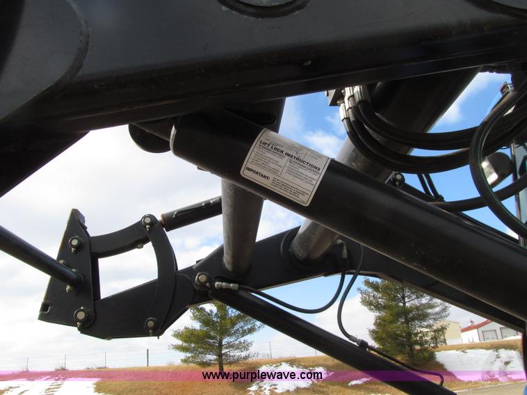 image for item E4647 2002 New Holland TV-140 bi-directional MFWD  tractor