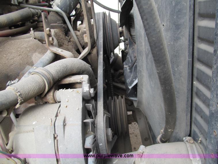 image for item G9621 1988 Chevrolet C70 dry tender truck