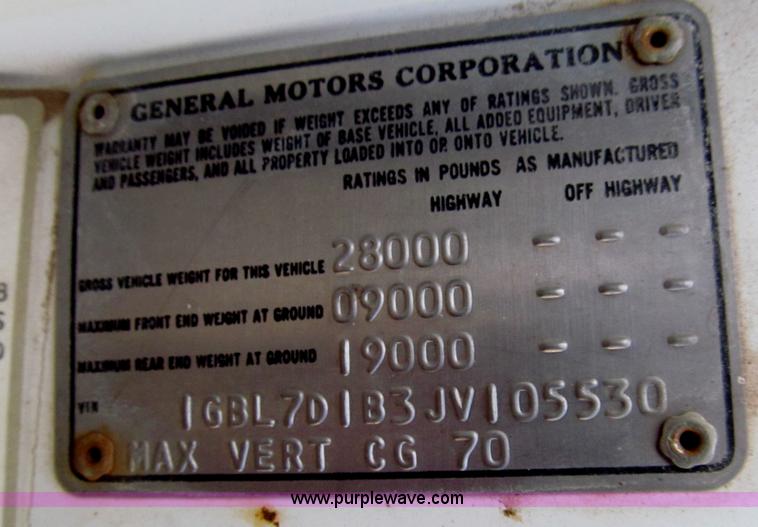 image for item G9621 1988 Chevrolet C70 dry tender truck