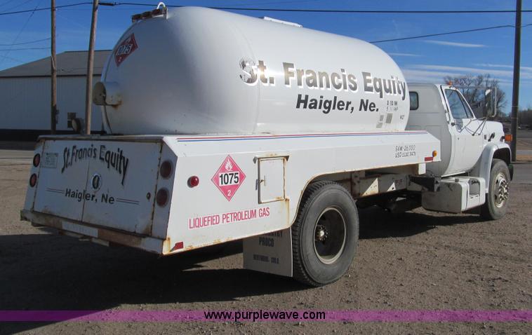 image for item G9622 1989 Chevrolet Kodiak propane bobtail truck