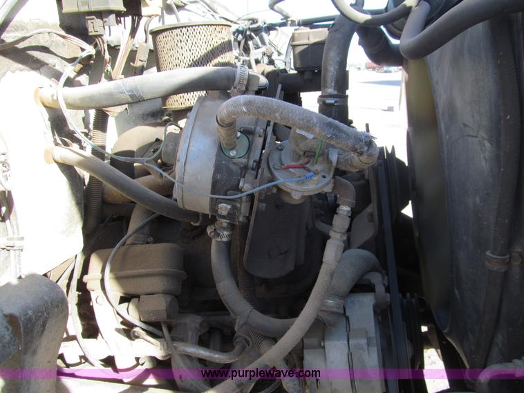 image for item G9622 1989 Chevrolet Kodiak propane bobtail truck