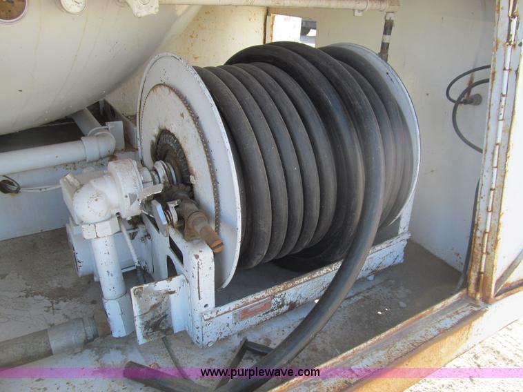 image for item G9622 1989 Chevrolet Kodiak propane bobtail truck