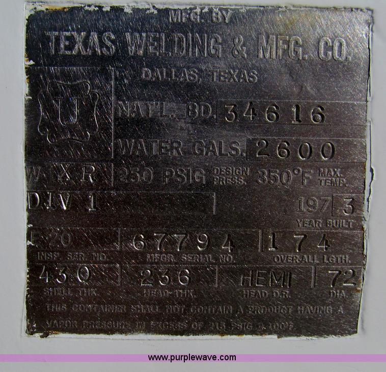 image for item G9622 1989 Chevrolet Kodiak propane bobtail truck