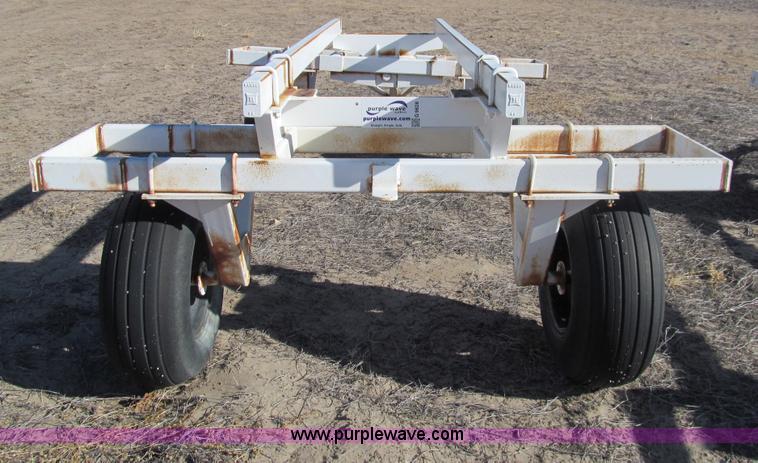 image for item G9628 Anhydrous tank running gear