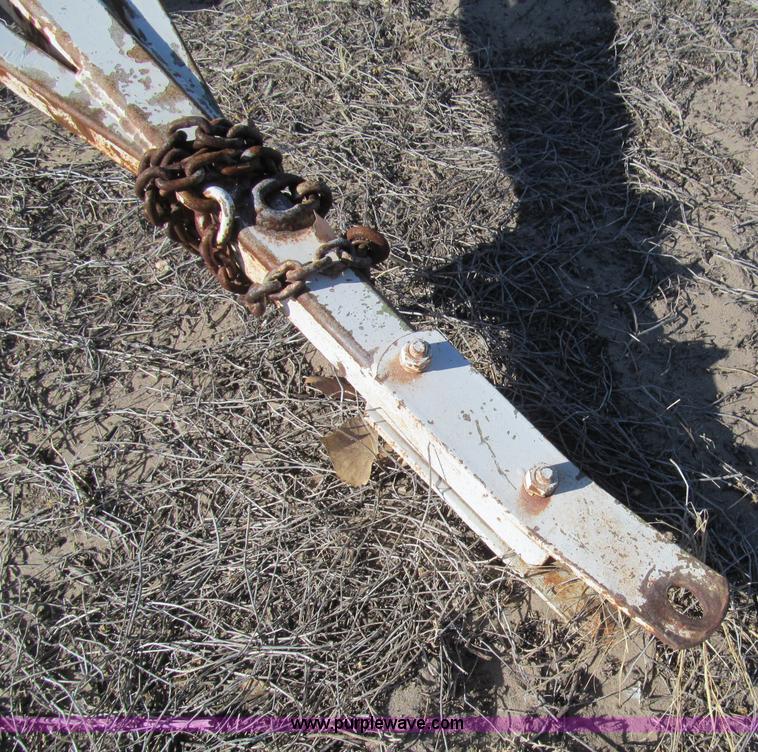 image for item G9628 Anhydrous tank running gear