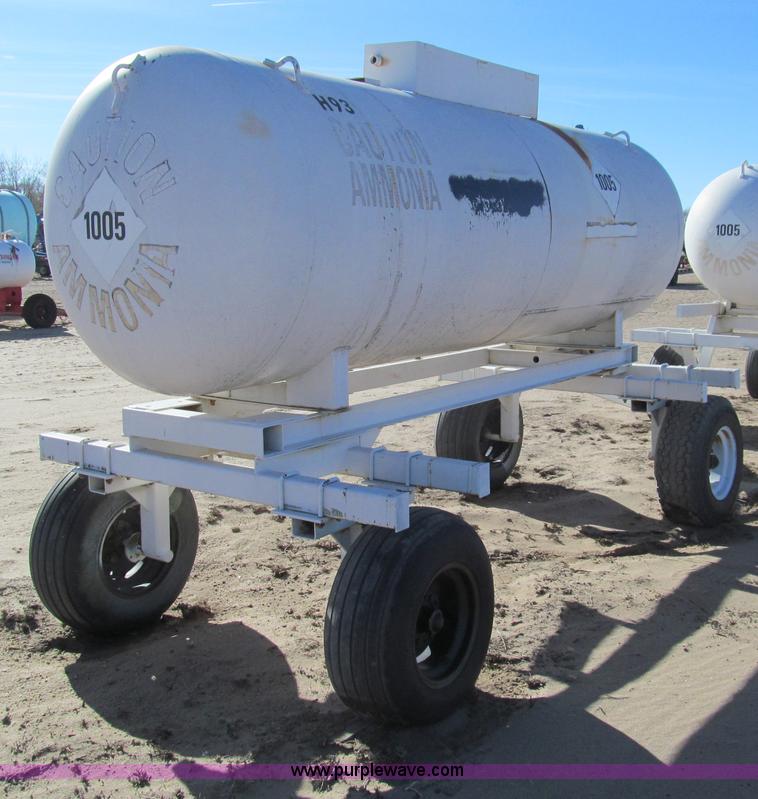 image for item G9629 Anhydrous tank and running gear