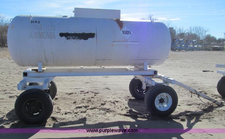 image for item G9629 Anhydrous tank and running gear
