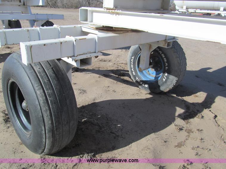 image for item G9629 Anhydrous tank and running gear