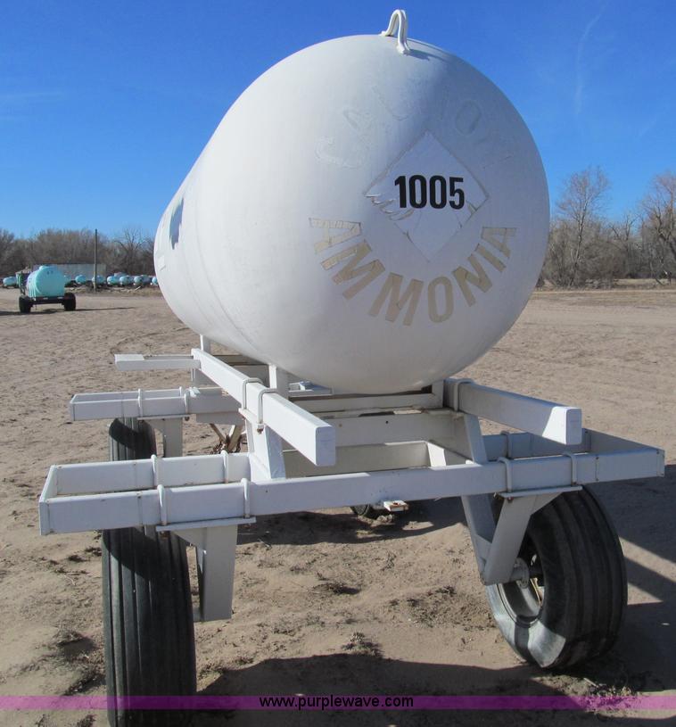 image for item G9630 Anhydrous tank and running gear