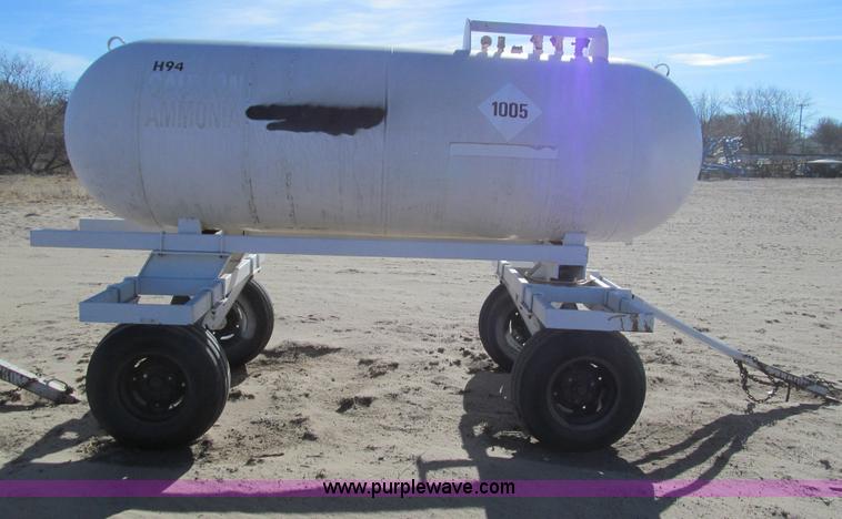 image for item G9630 Anhydrous tank and running gear