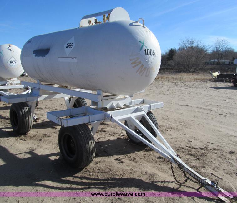 image for item G9630 Anhydrous tank and running gear